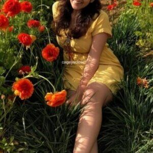 Yellow Mini Dress M Dolman Low V-neck Back Cut Out Spring Flower Field Strappy